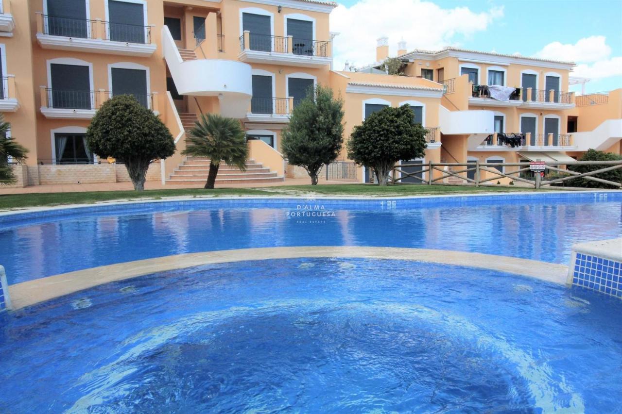 Apartment Garcas Lounge - By Dalma Portuguesa Albufeira Bagian luar foto